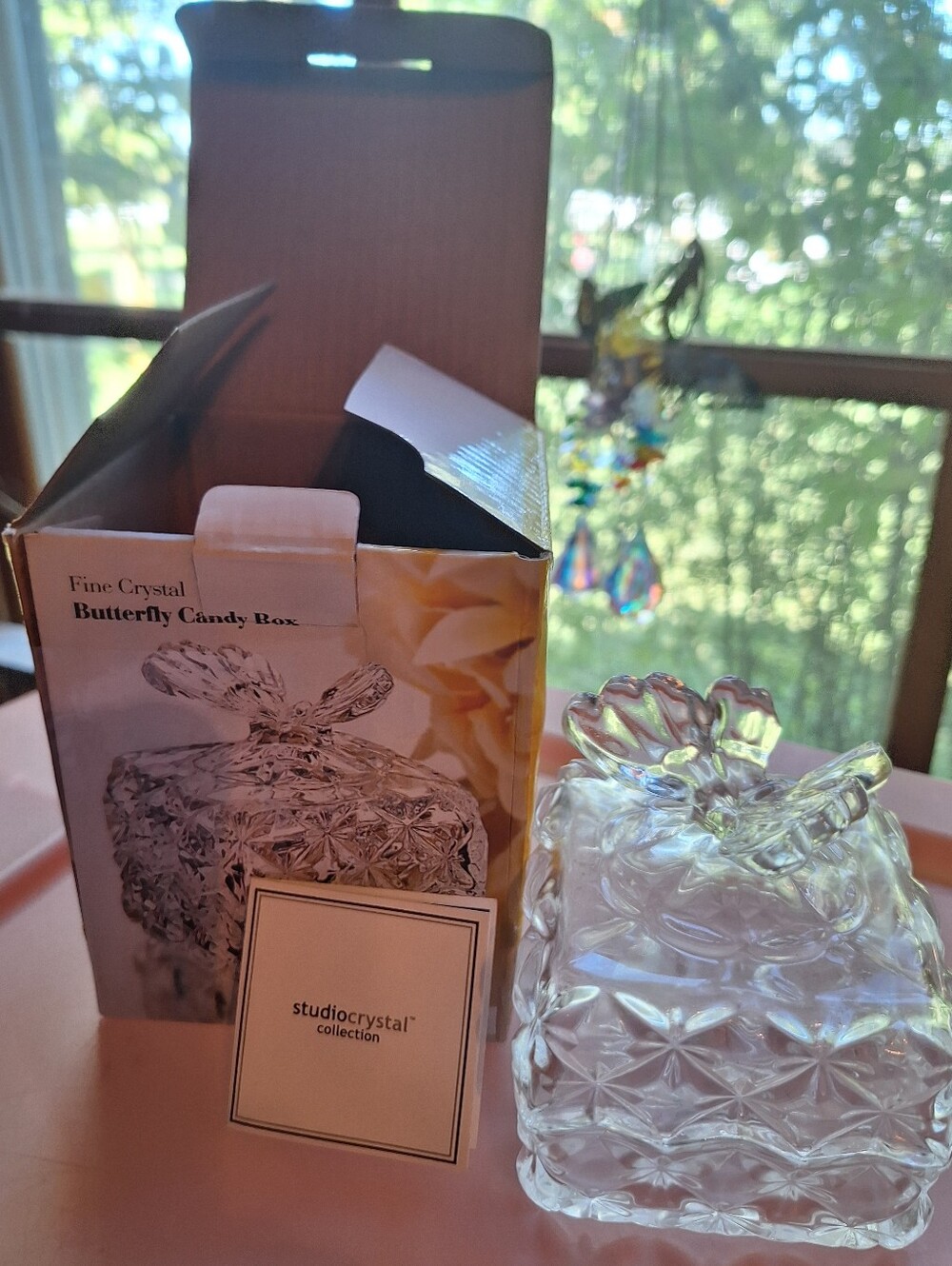 Studio Crystal Butterfly Candy Box